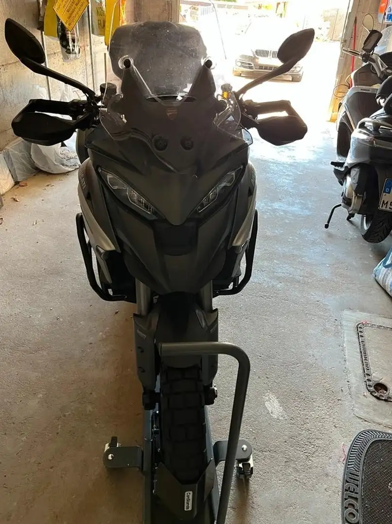 Ducati Multistrada V4 S Сірий - 1