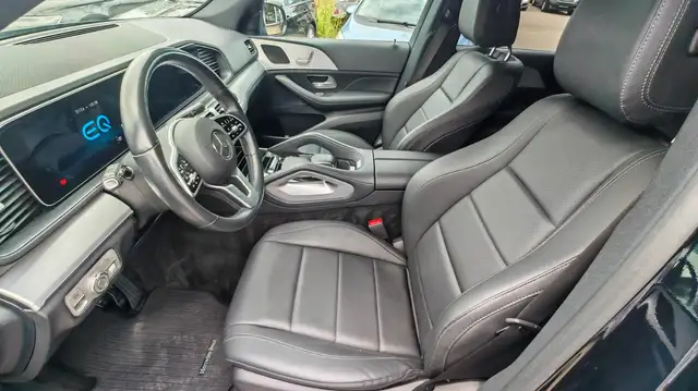 Mercedes-Benz Gle view 14