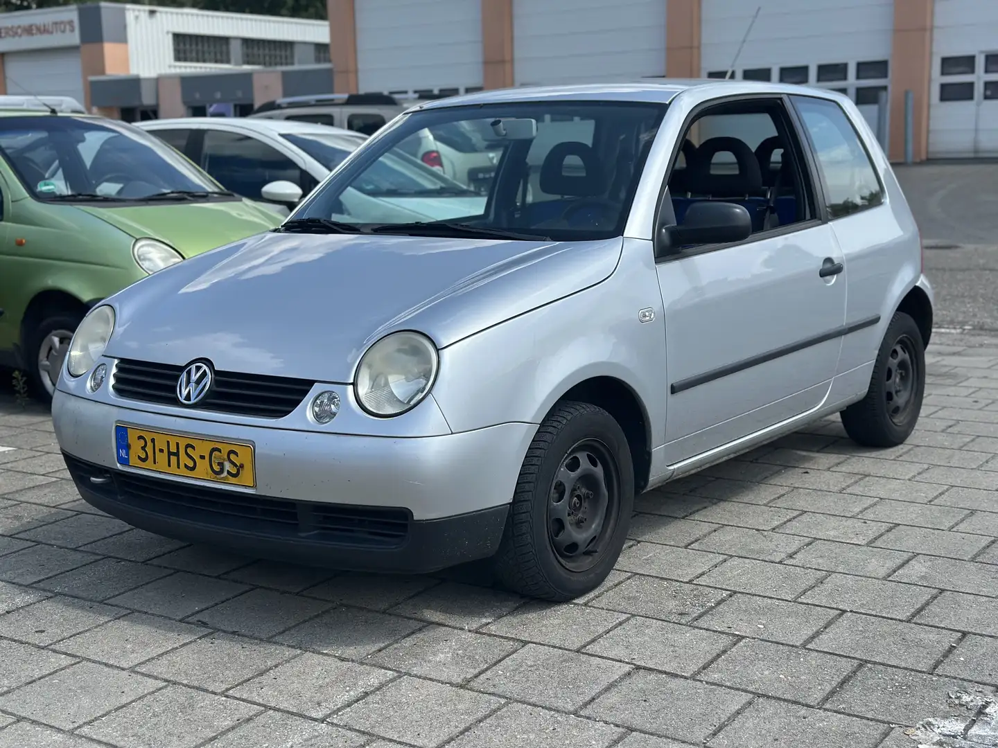 Volkswagen Lupo 1.4-16V Trendline AUTOMAAT Сірий - 1