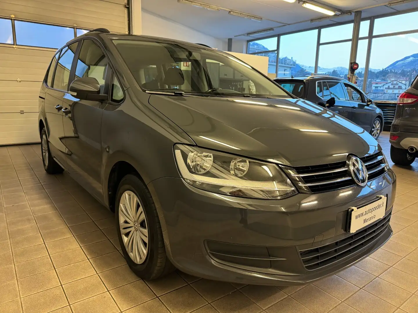 Volkswagen Sharan 2.0 TDI 150 CV SCR DSG Executive BlueMotion Tech. Grigio - 2