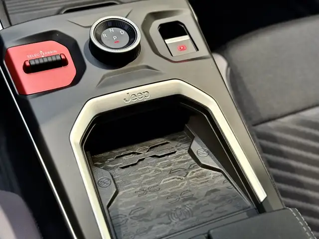 Jeep Compass view 28