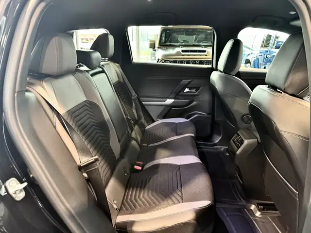 Jeep Compass view 11