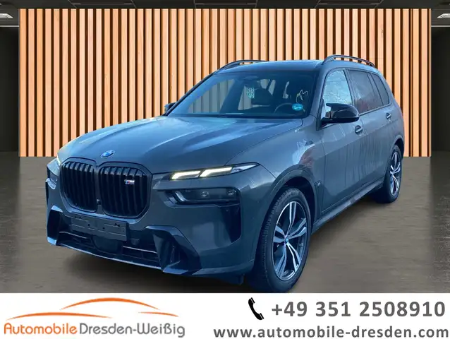 BMW X7 M *M SportPro*UPE 156.000€*SkyLounge*H&K