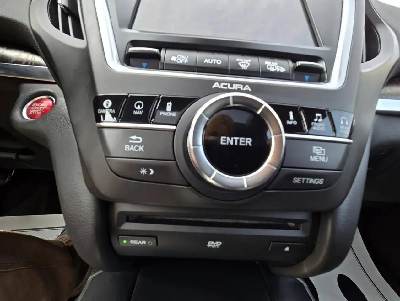 Acura MDX снимка Acura MDX