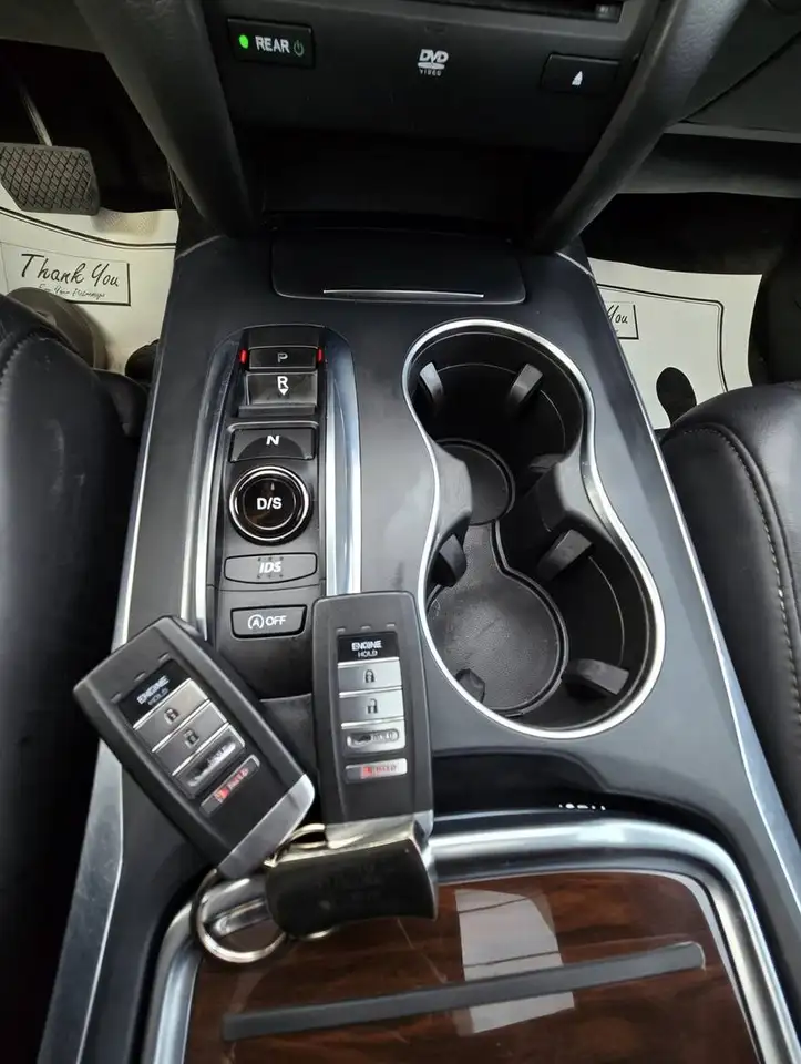 Acura MDX снимка Acura MDX
