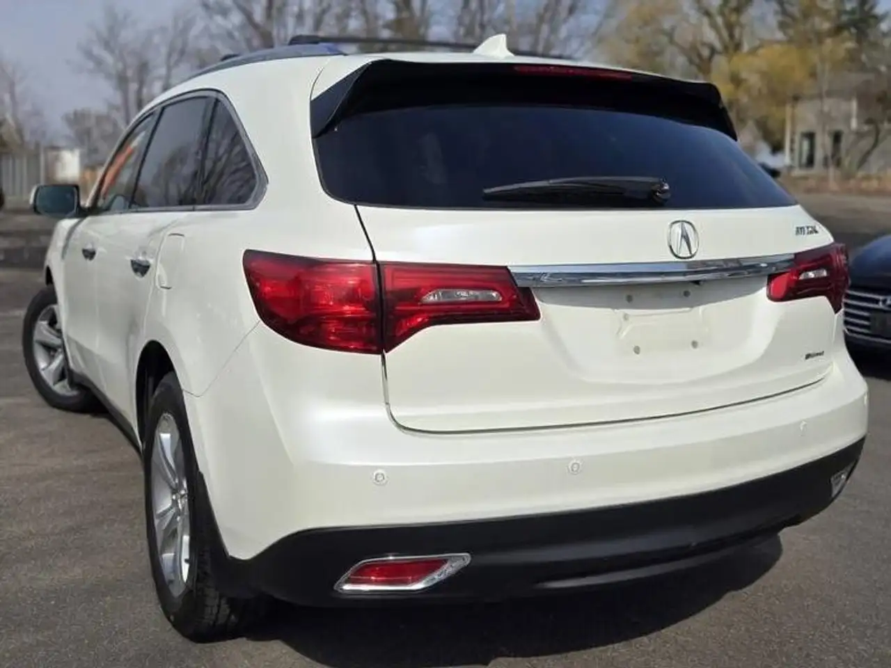 Acura MDX снимка Acura MDX