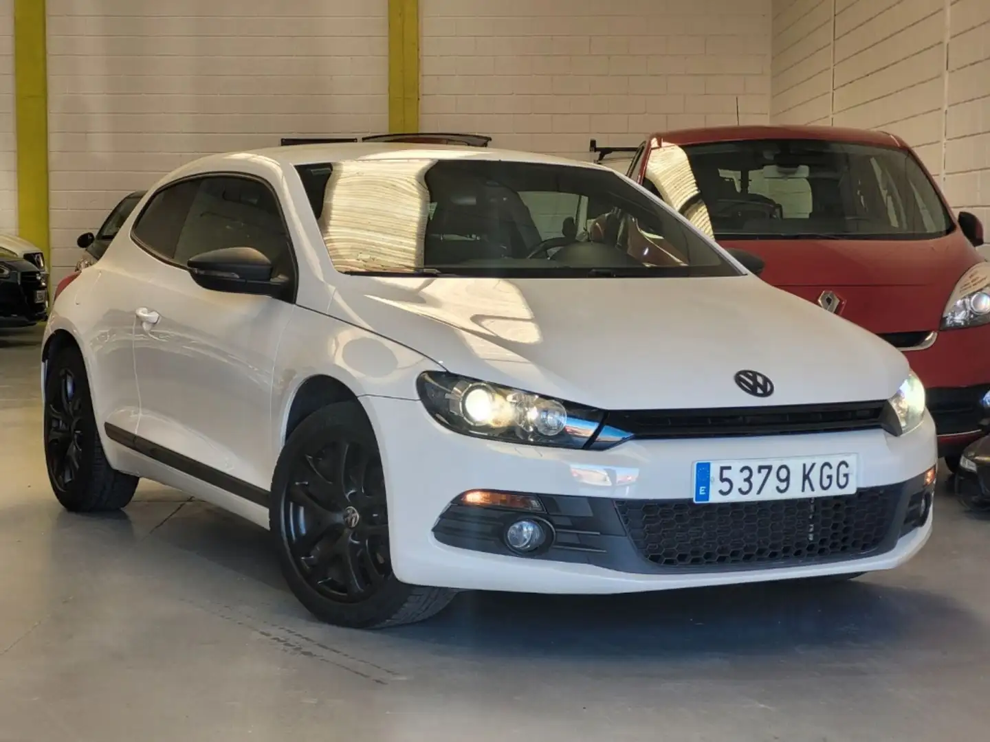 Volkswagen Scirocco 1.4 TSI BMT R-Line Weiß - 2