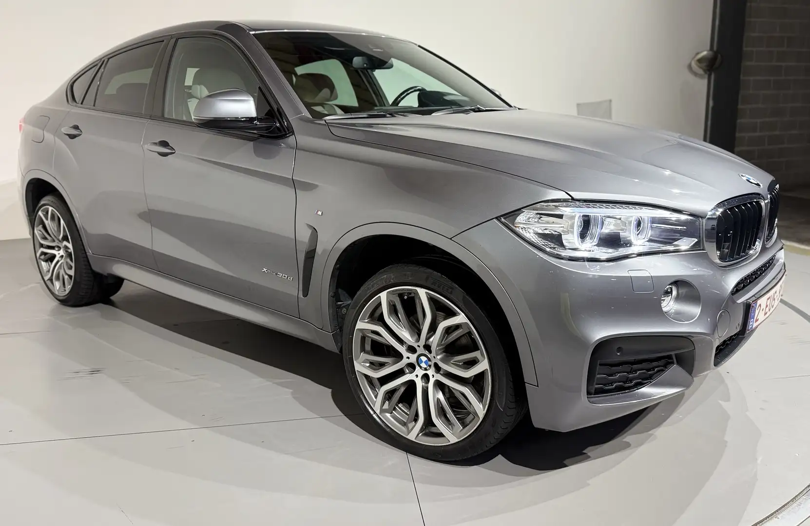 BMW X6 3.0D•xDrive•M-Pack•INDIVIDUAL •107000KM• Zilver - 2
