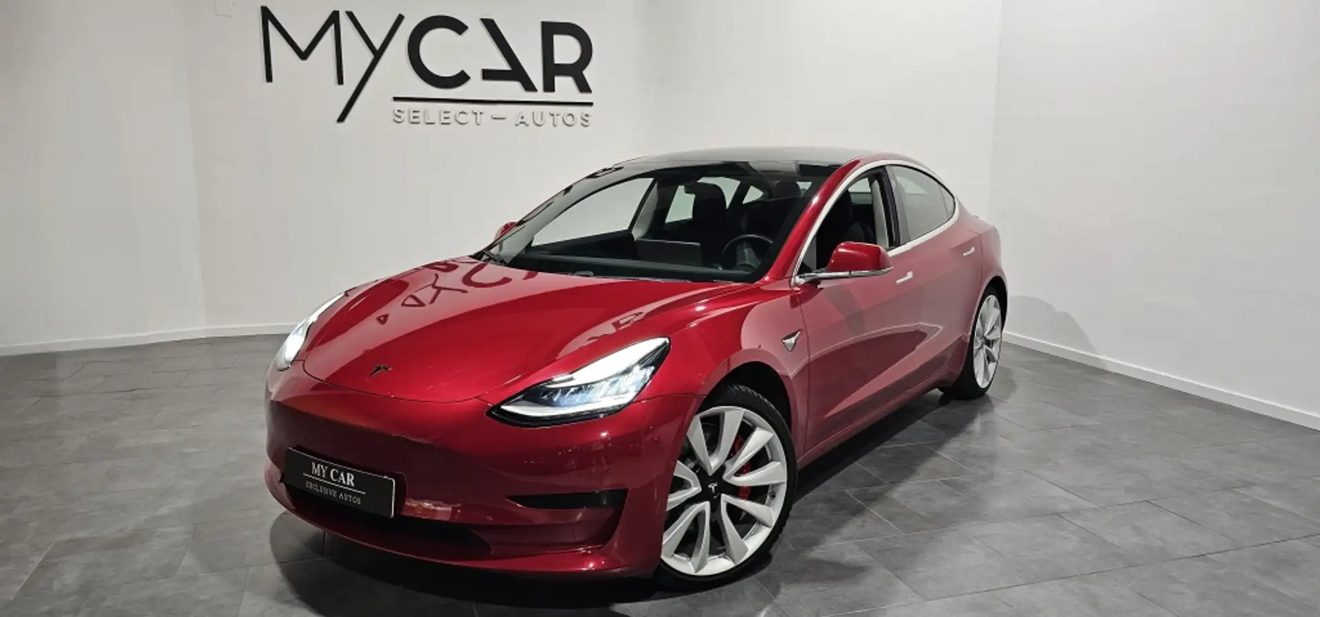 Tesla Model 3 Long-Range Dual Motor Performance AWD Rojo - 2