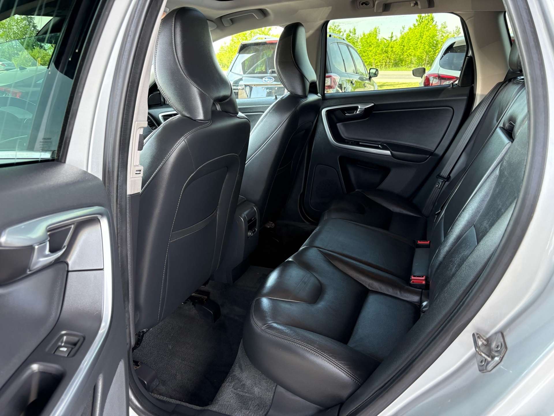 2015 Volvo XC60 AWD T6 Premier Plus I NAV. BACK UP CAMERA I CERTIF thumb 12
