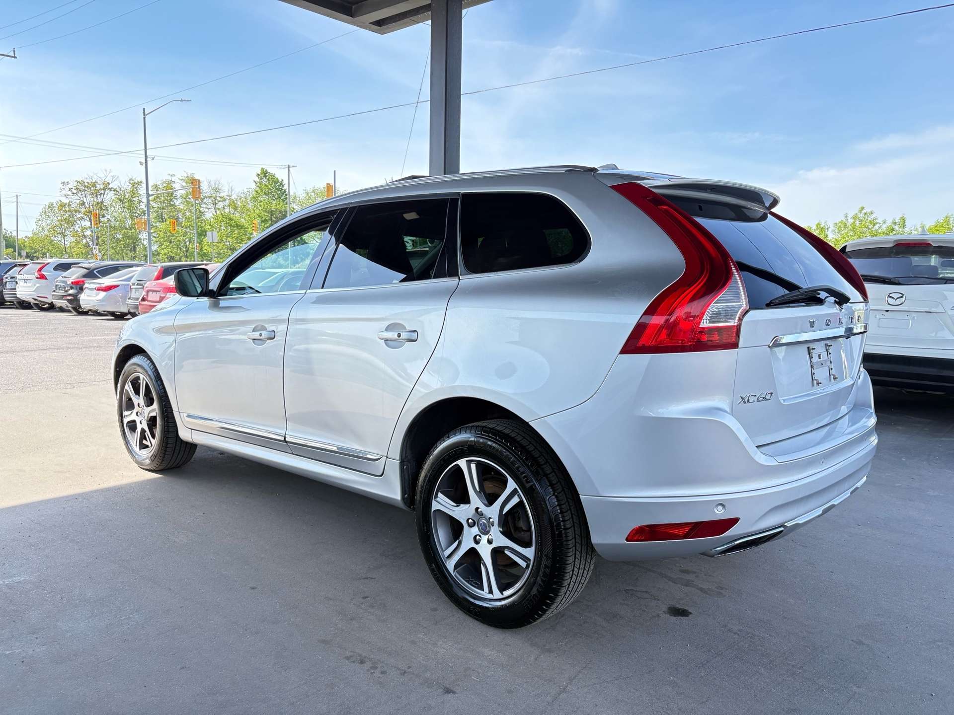 2015 Volvo XC60 AWD T6 Premier Plus I NAV. BACK UP CAMERA I CERTIF thumb 6