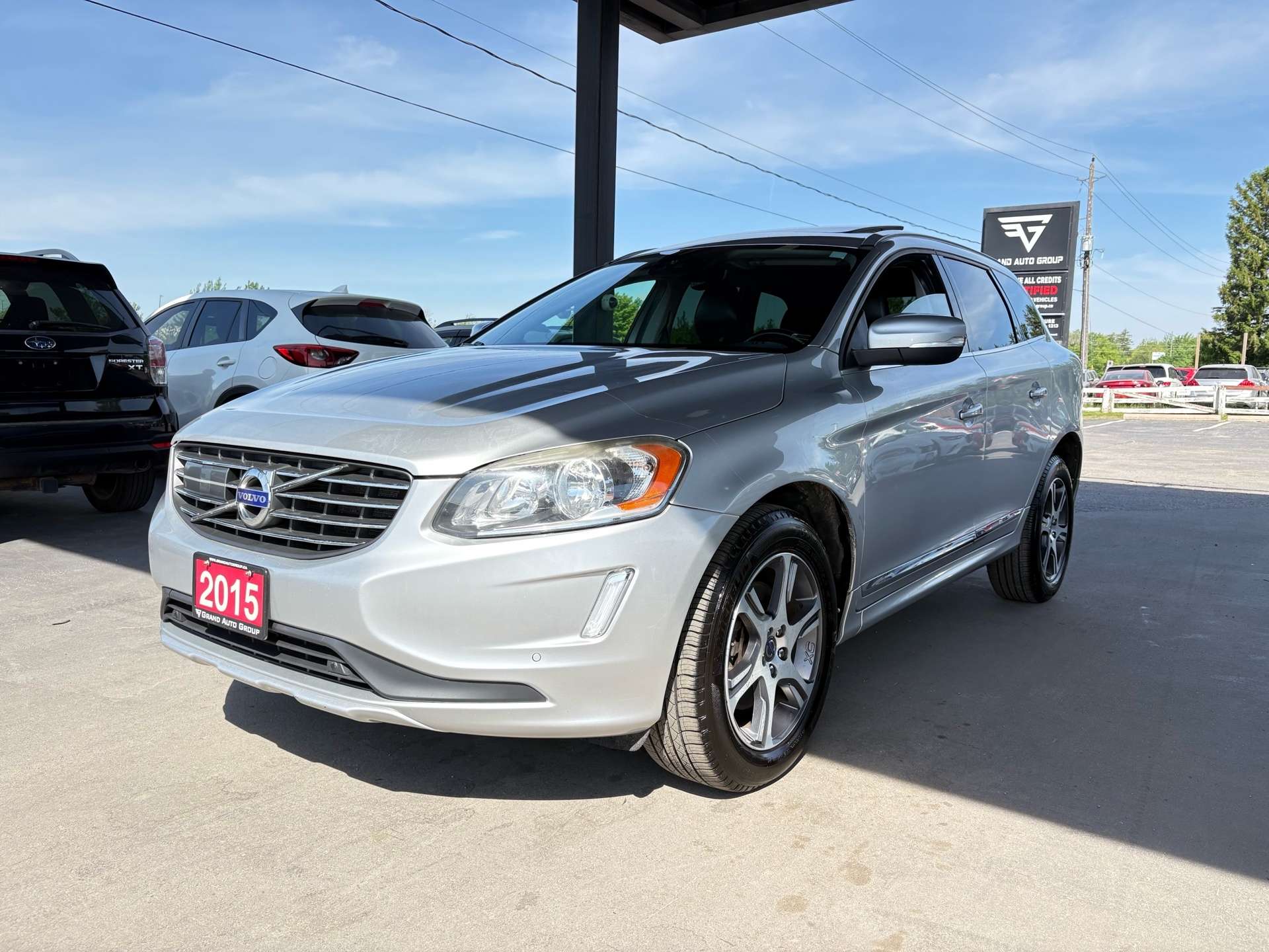 2015 Volvo XC60 AWD T6 Premier Plus I NAV. BACK UP CAMERA I CERTIF thumb 8