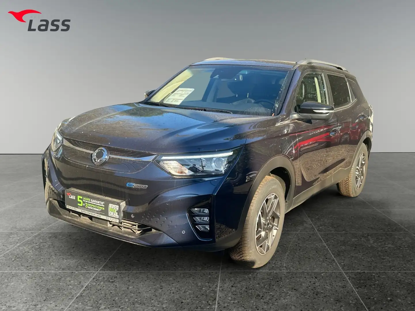 SsangYong Korando 4x2 e-Motion Titanium Plus Kék - 2