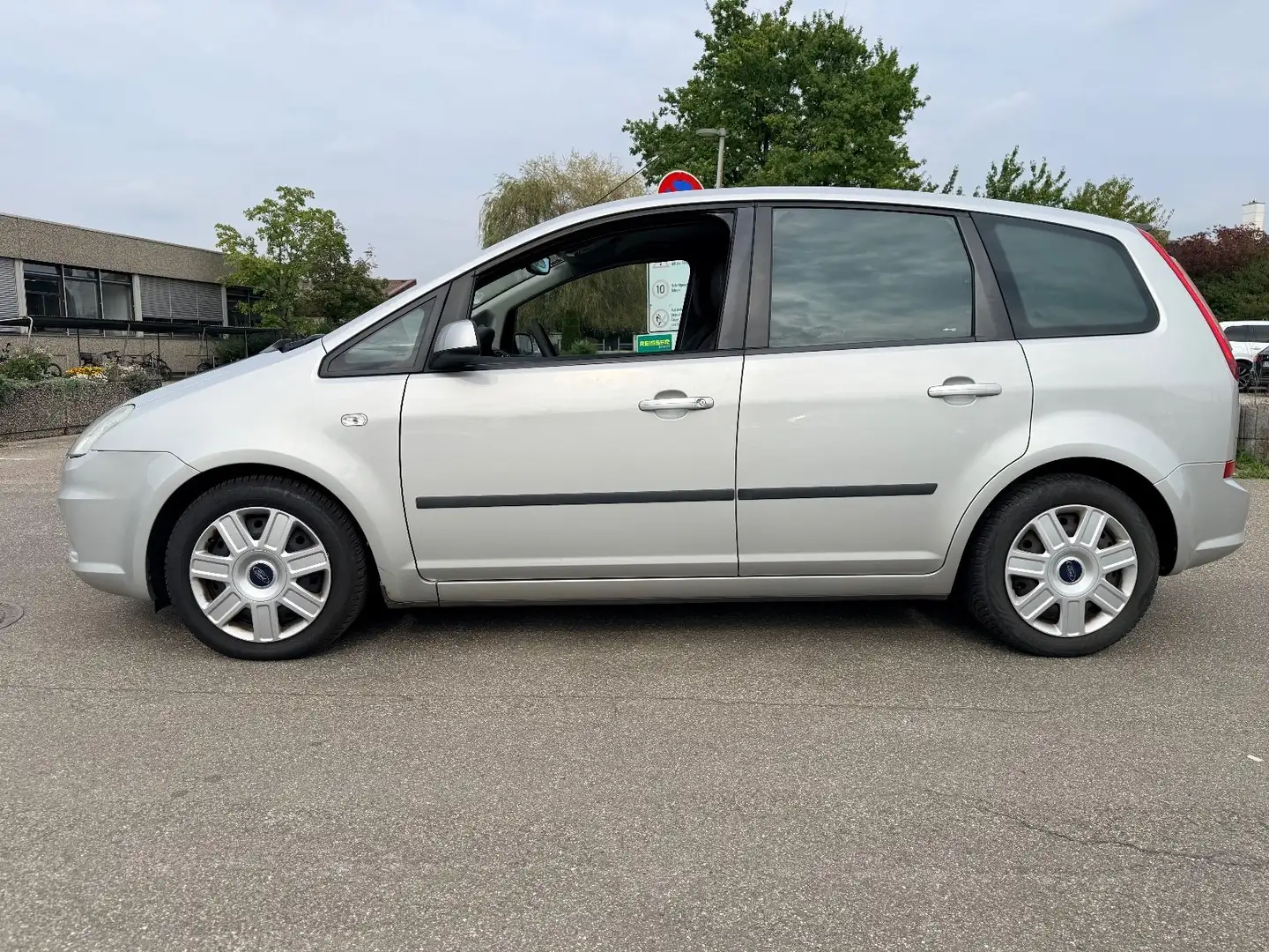 Ford C-Max C-MAX Style Grau - 2