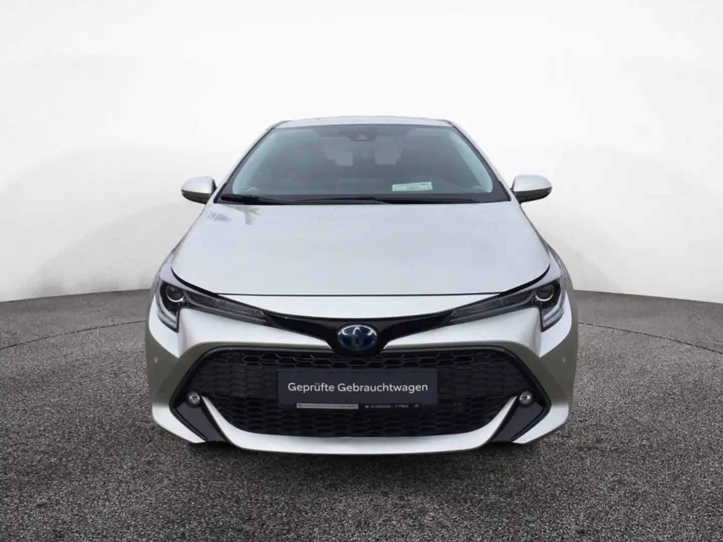 Toyota Corolla 2.0 Hybrid Team D "helle Innenausstat Silber - 2