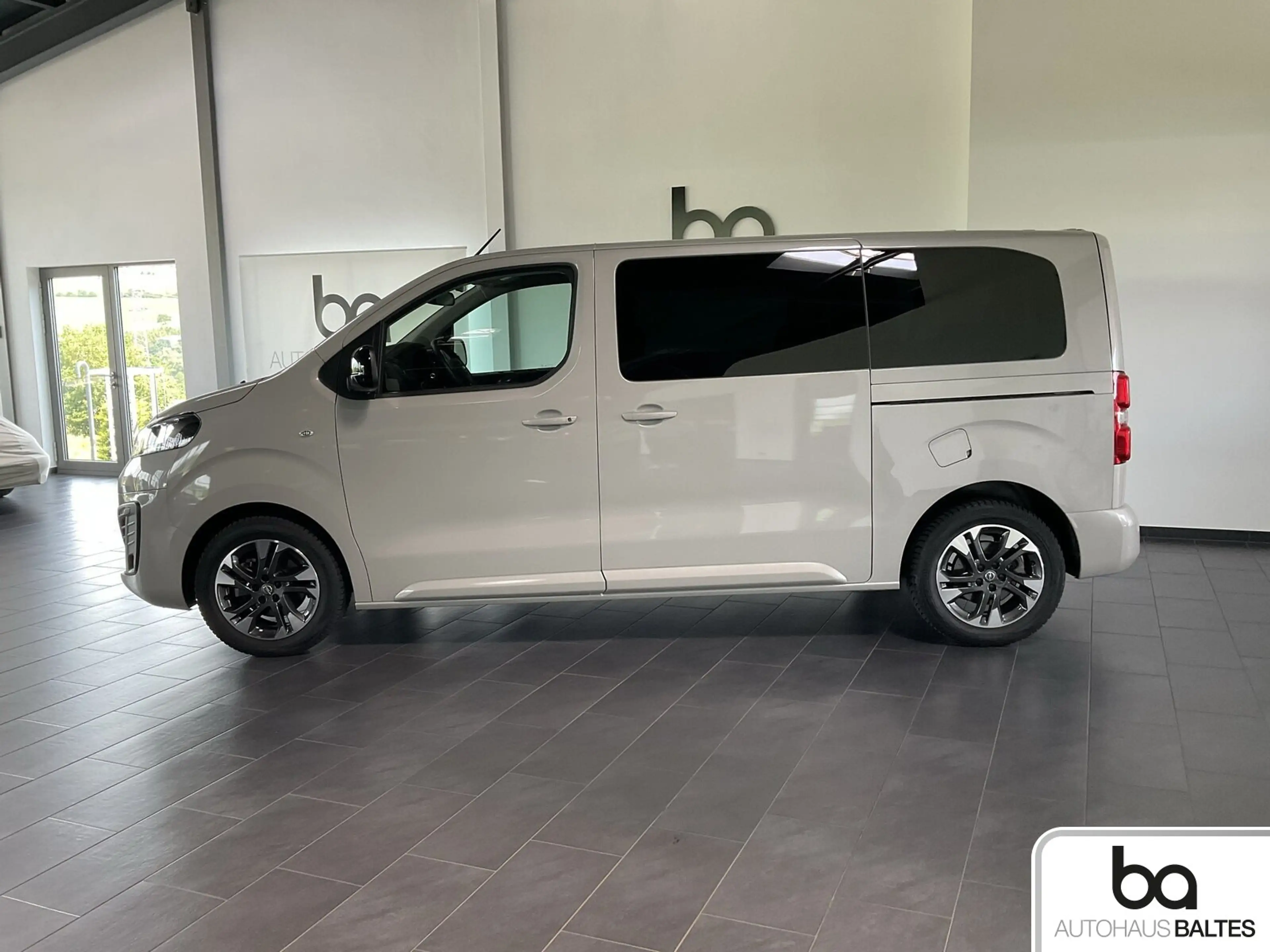 Opel Zafira Life Zafira Life 2.0 D M Edition 8Si/Xen/Navi/Kamera BC — photo 3
