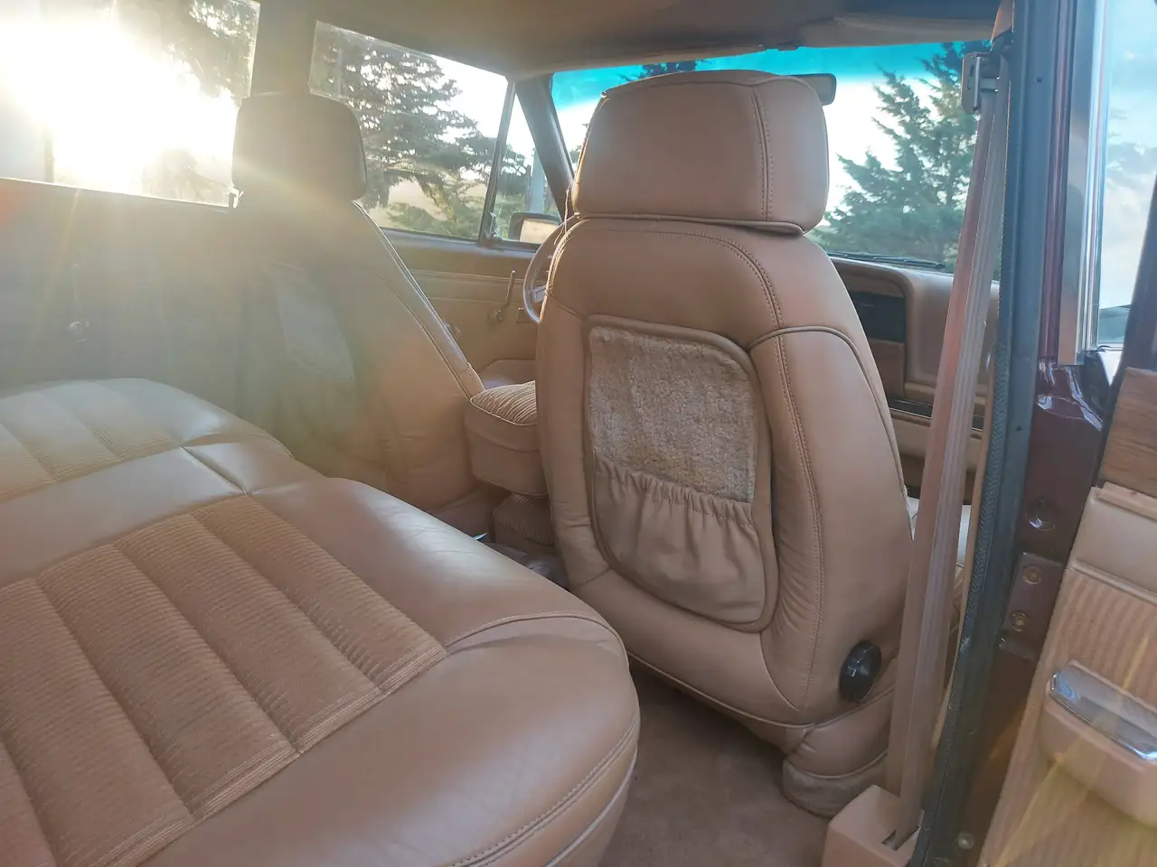 Jeep Wagoneer, foto 11