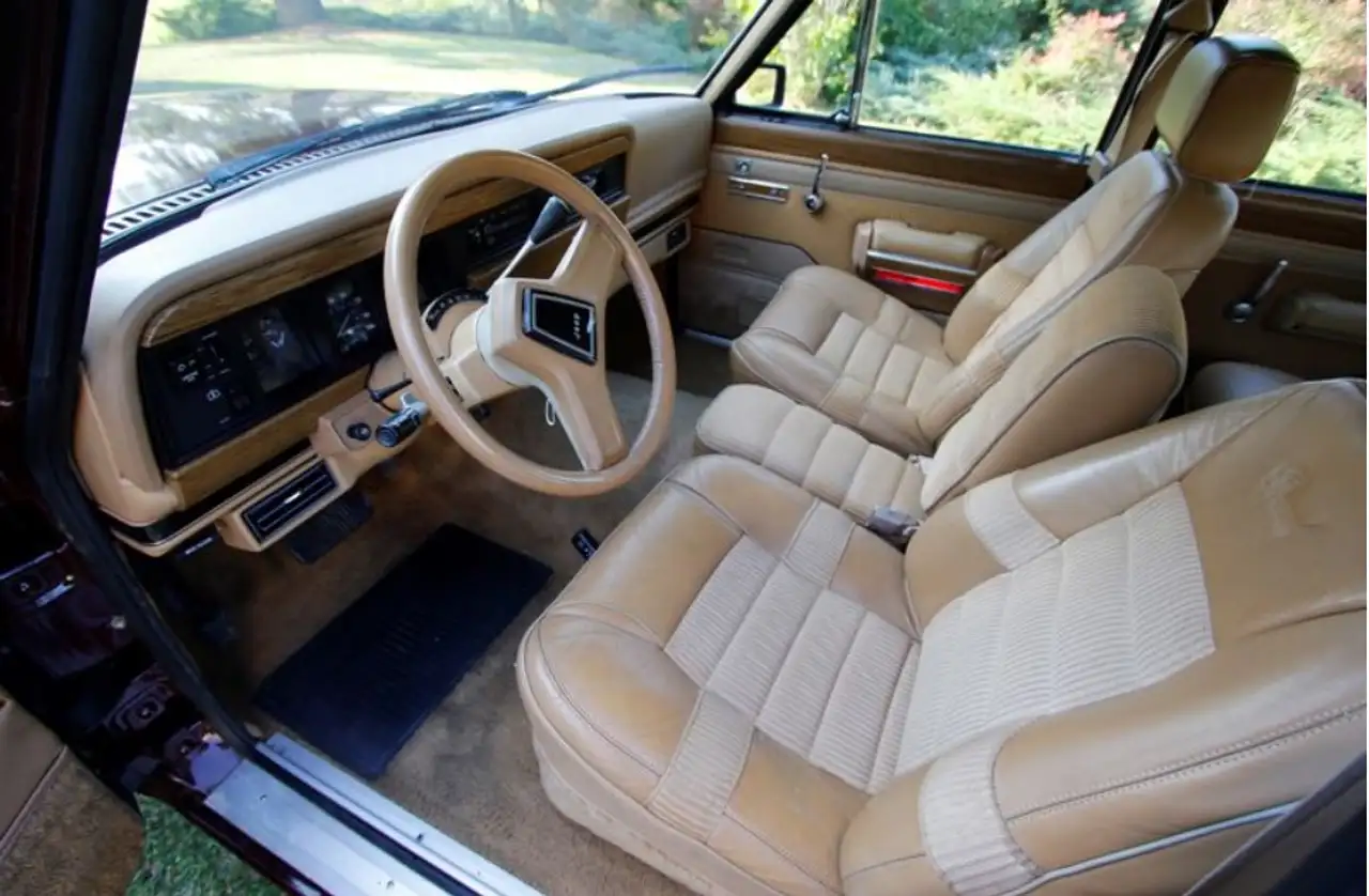 Jeep Wagoneer, foto 4