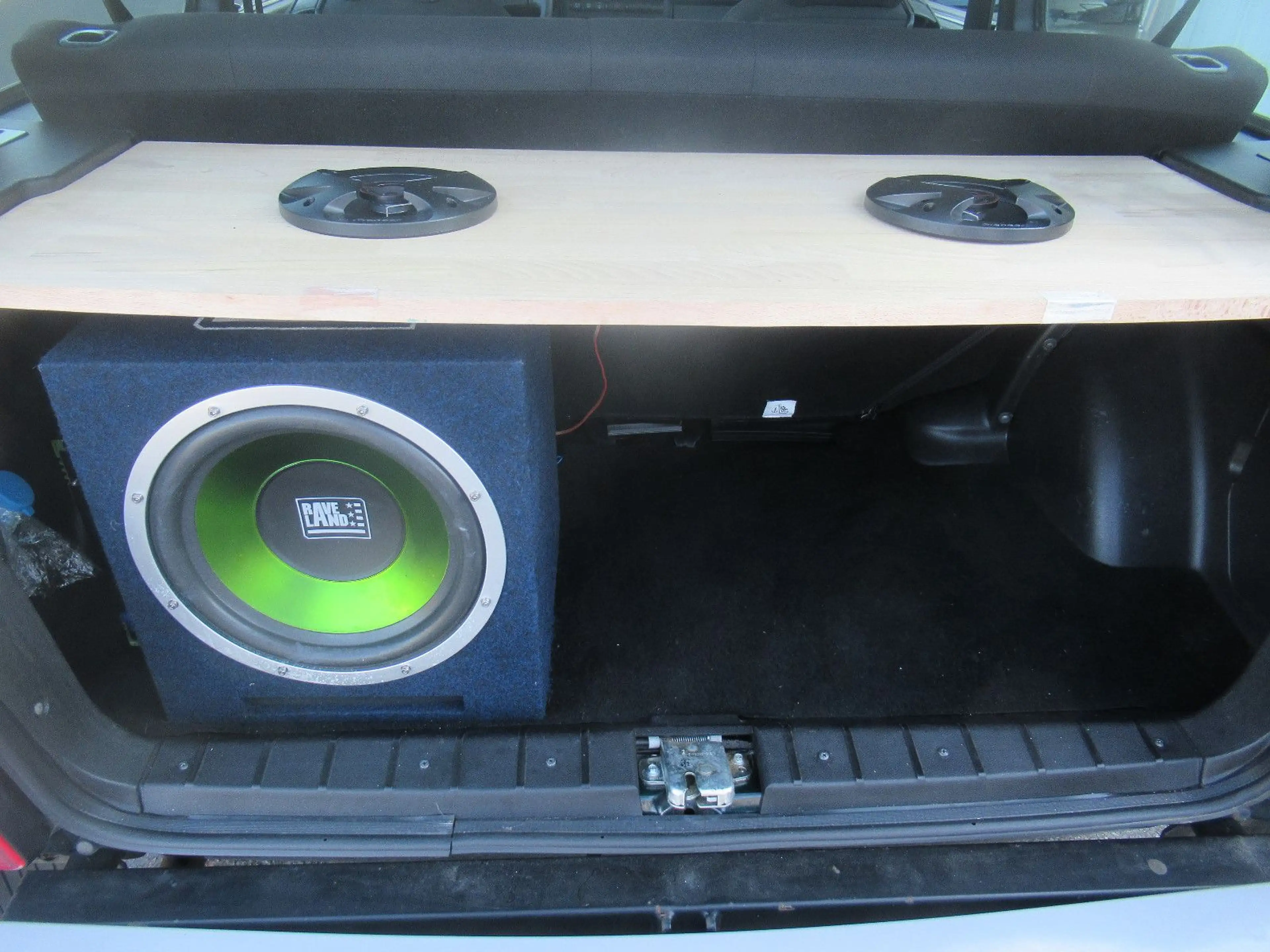 Lada Niva 4x4 AHK SOUND SYSTEM v. VERTRAGSHÄNDLER — photo 15
