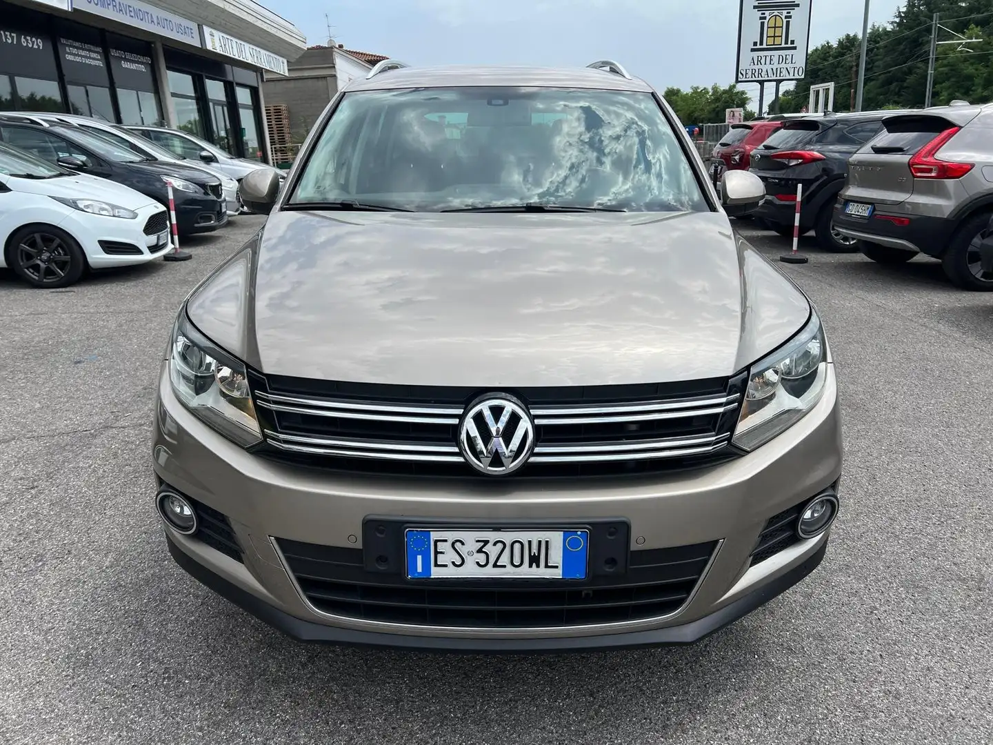 Volkswagen Tiguan 2.0 tdi bm Sport *UNIPROPRIETARIO*SERVICE-VW* Bronzo - 2