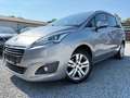 Peugeot 5008 5008 1,6 BlueHDi*1.BESITZ*7-SITZE*TOP ZUSTAND Grau - thumbnail 1