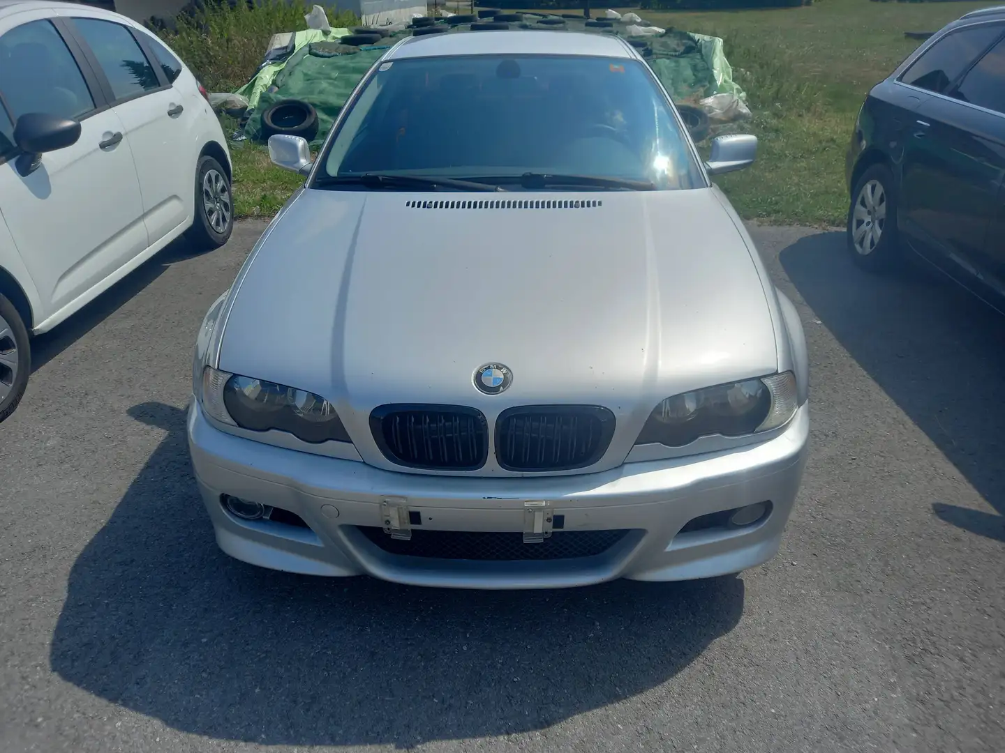 BMW 318 318Ci Silber - 2