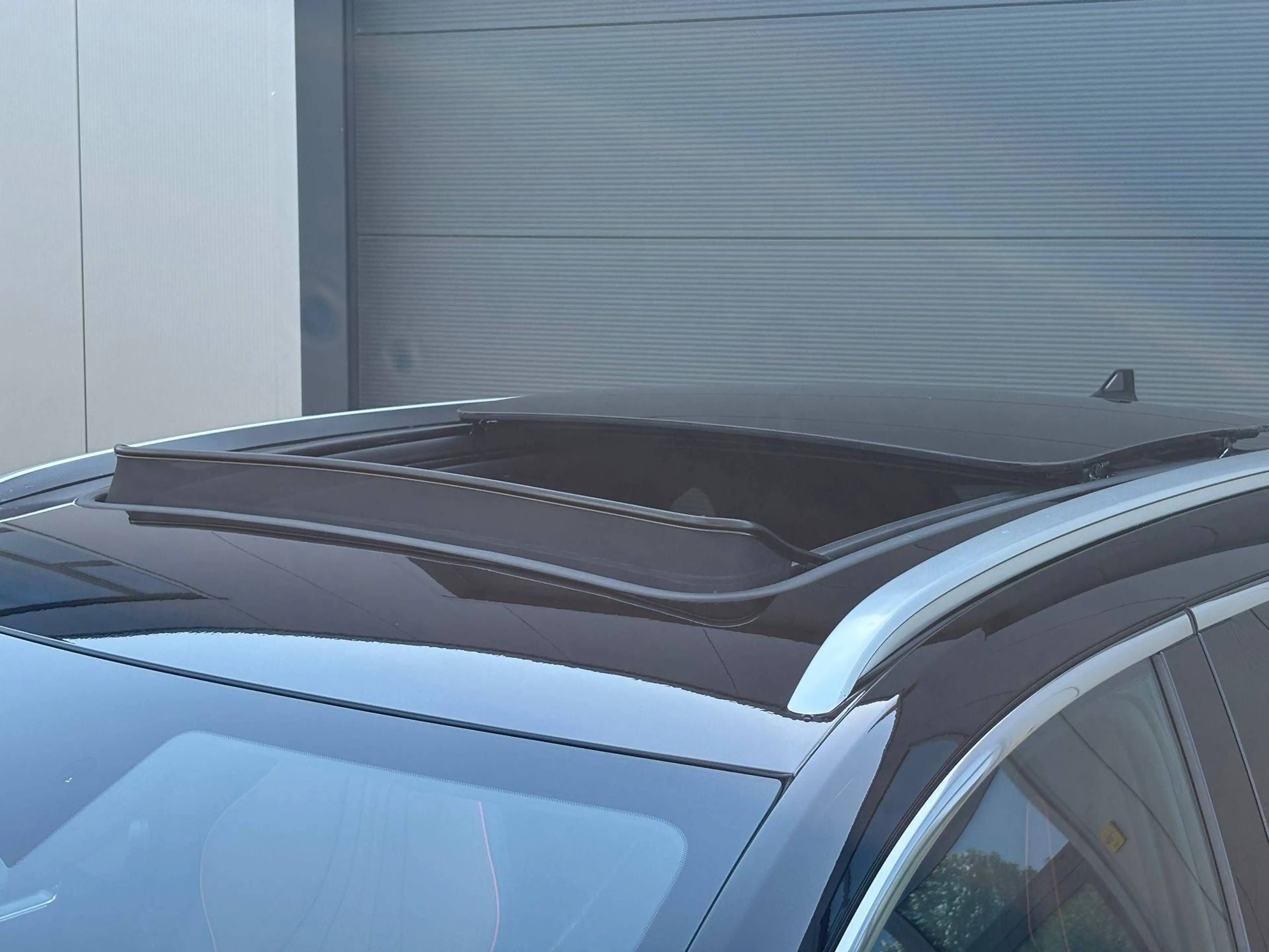 BYD Seal U Boost/ 6 stuks voorradig: zwart/boundless/blauw/grijs — photo 5