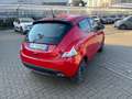 Lancia Ypsilon Ypsilon 1.0 FireFly 5 porte S&S Hybrid Gold Plus Rood - thumbnail 6