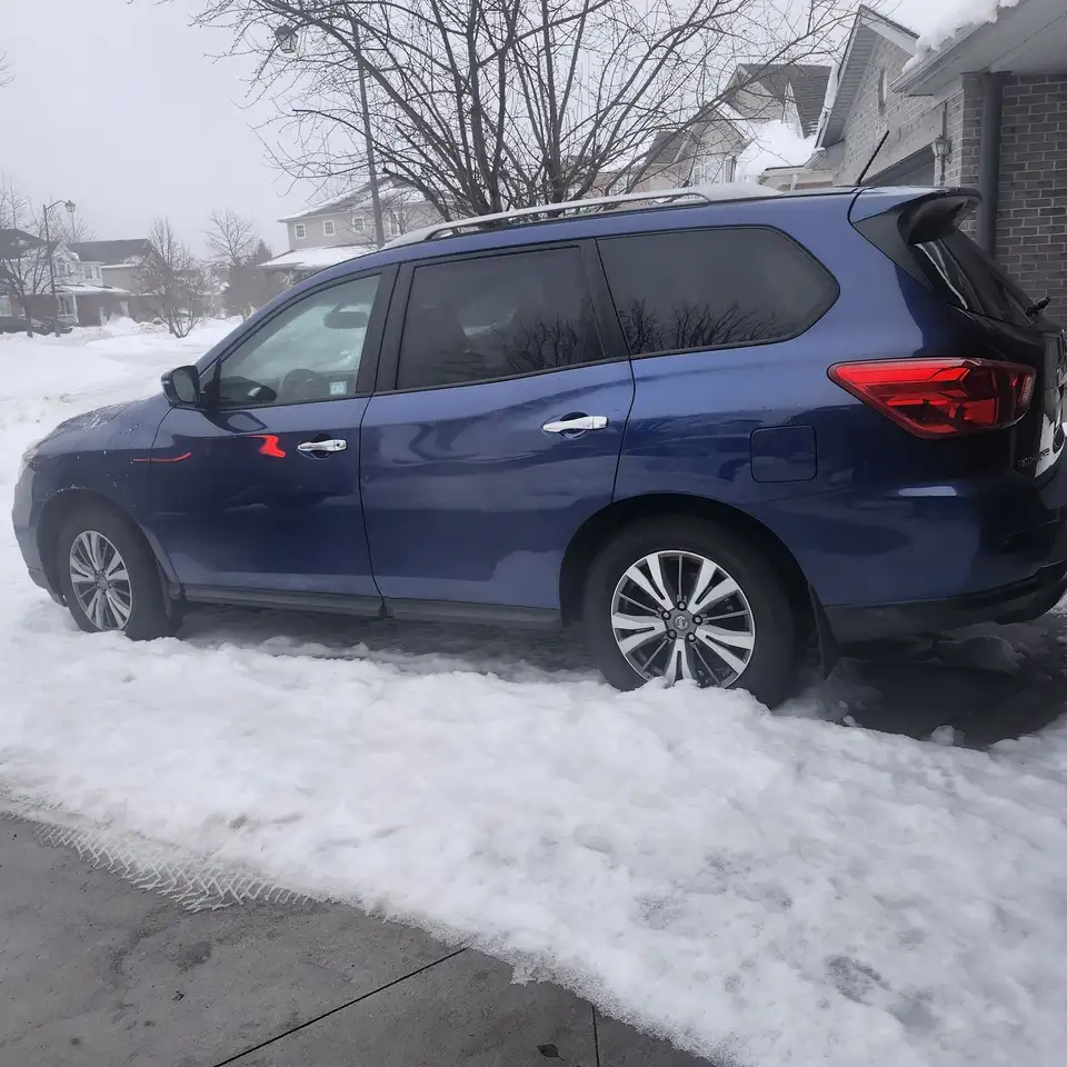 2017 Nissan Pathfinder