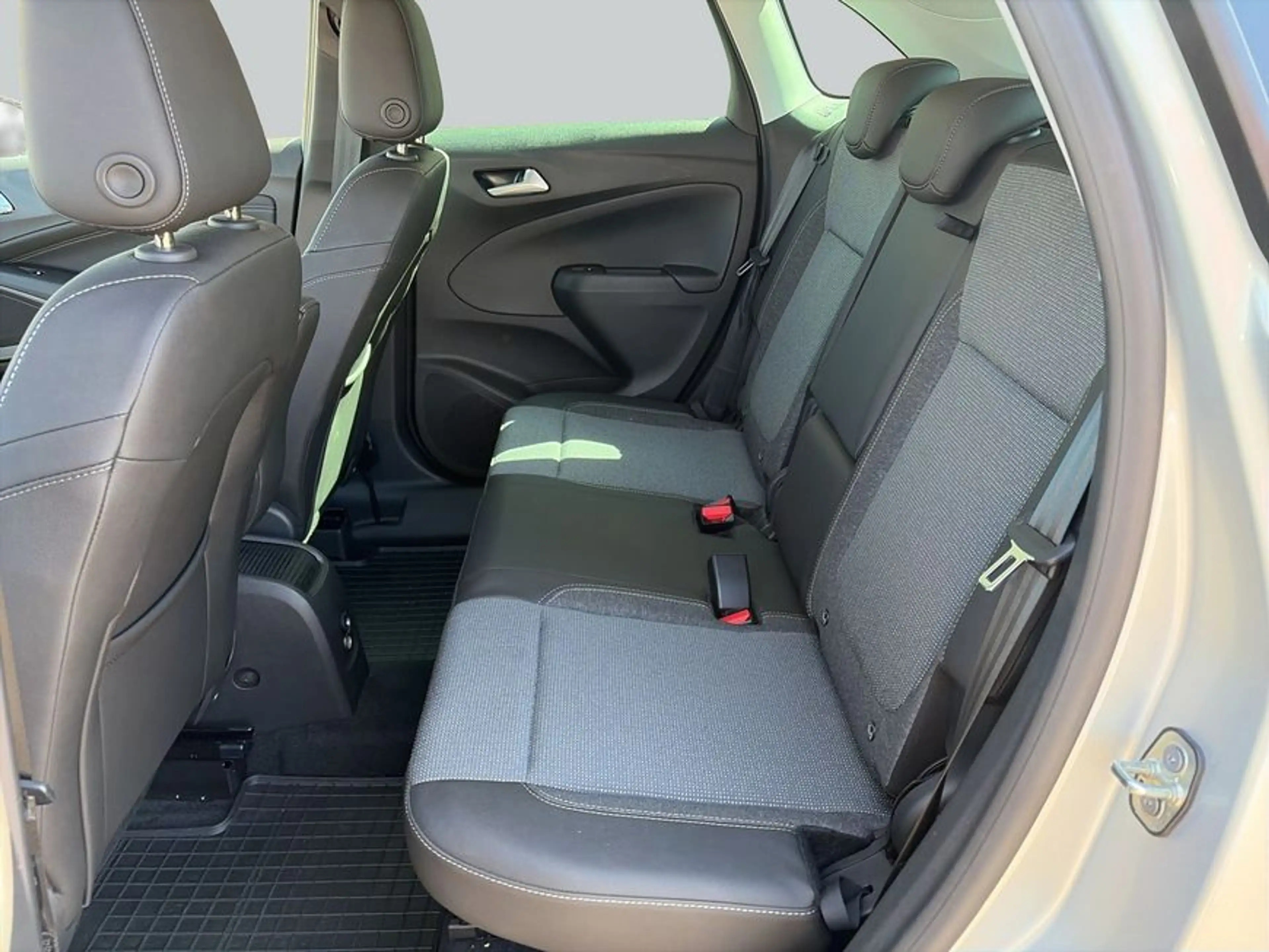 Opel Crossland CROSSLAND 1.2 ELEGANCE PAKET UVP: 30.220,00 — photo 11