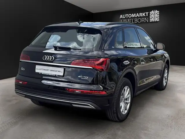 Audi Q5 view 7