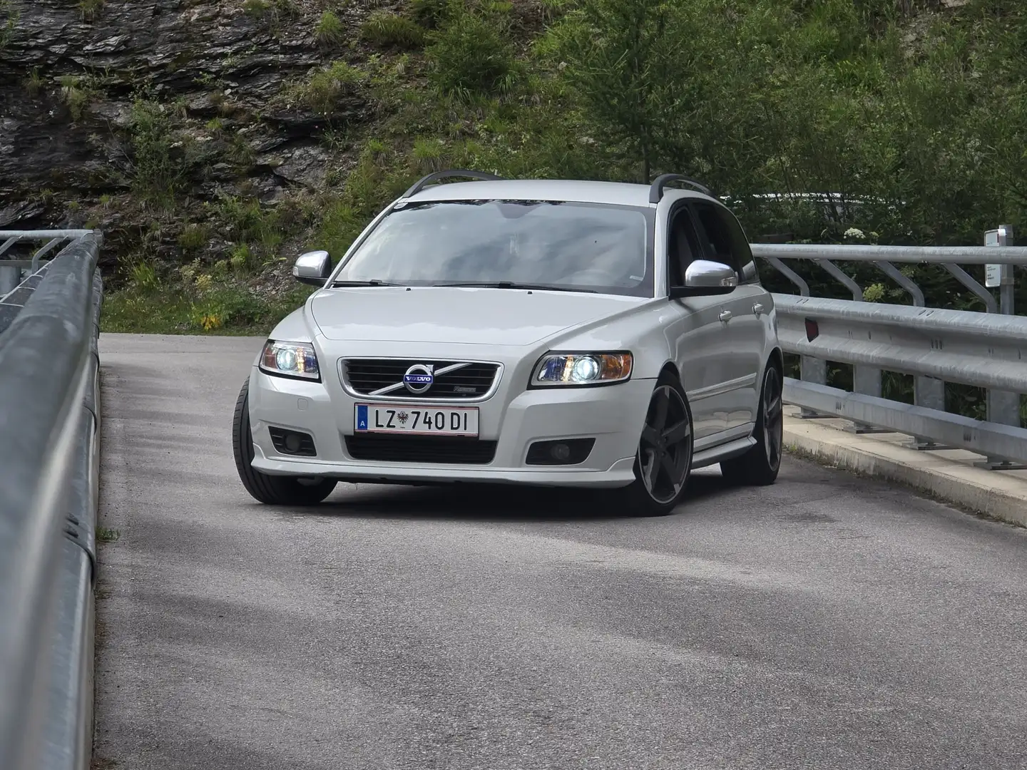 Volvo V50 D3 R-Design - 2
