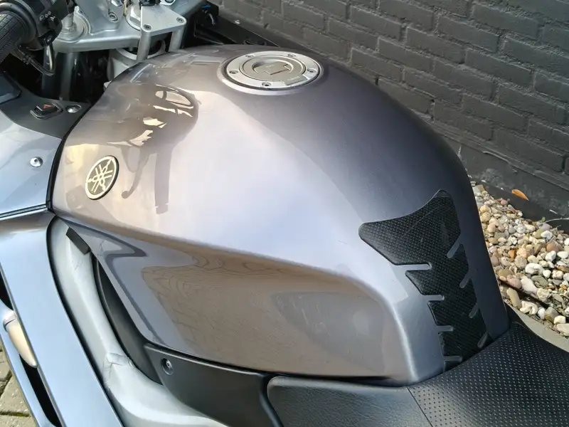 Yamaha FJR 1300 - foto 7