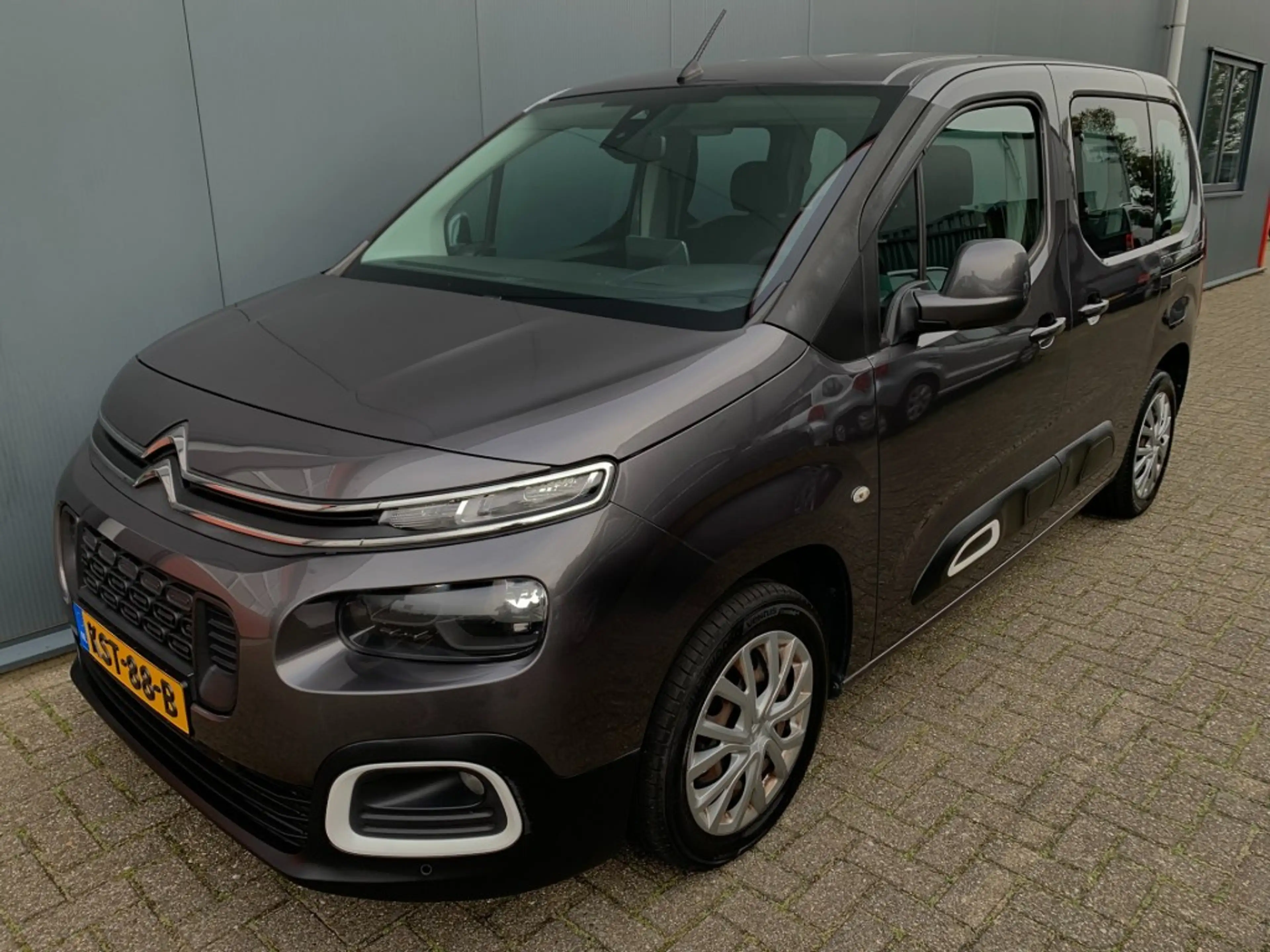 Citroen Berlingo Multispace 1.2 PureTech Feel — photo 2