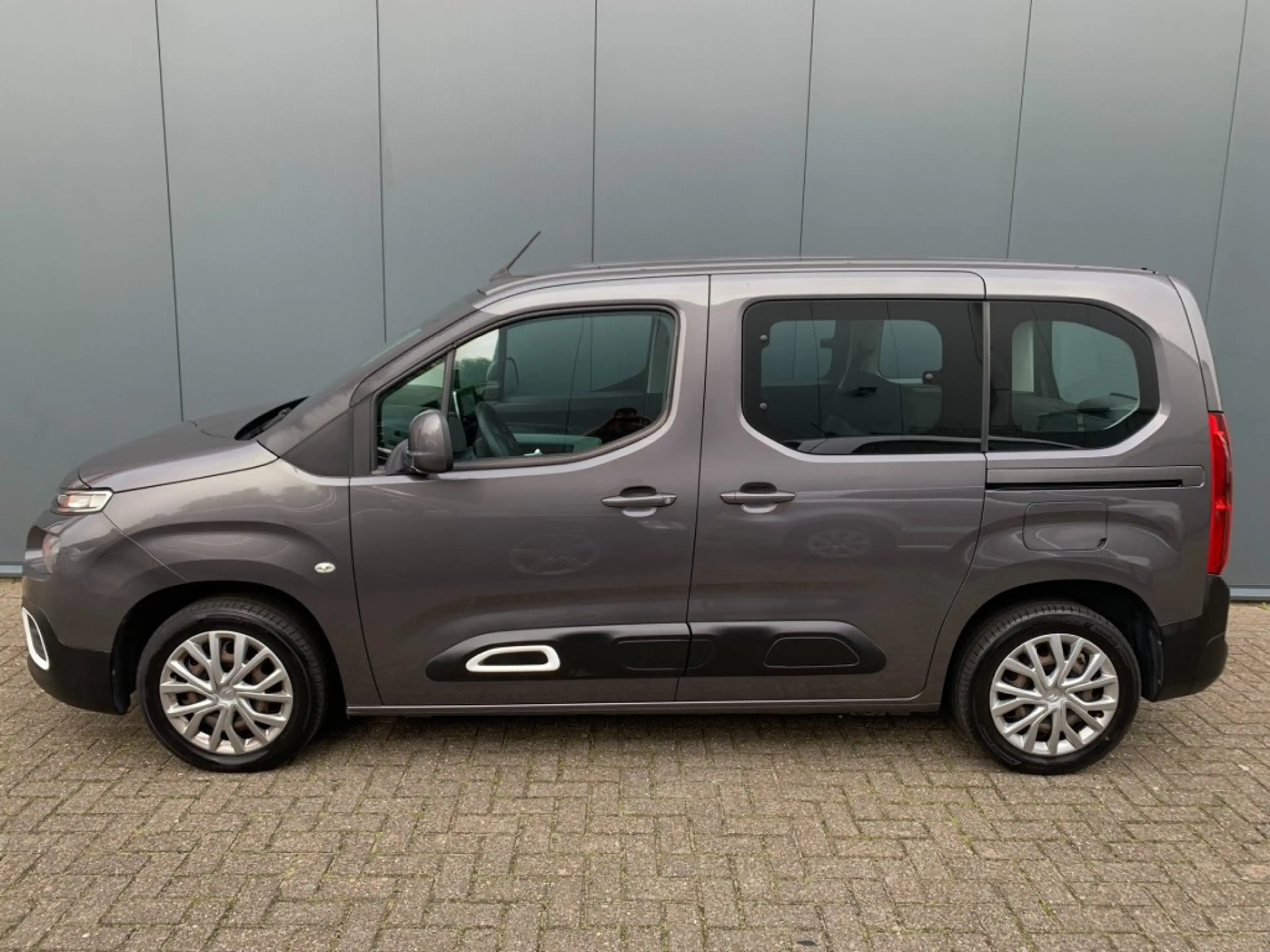 Citroen Berlingo Multispace 1.2 PureTech Feel — photo 3