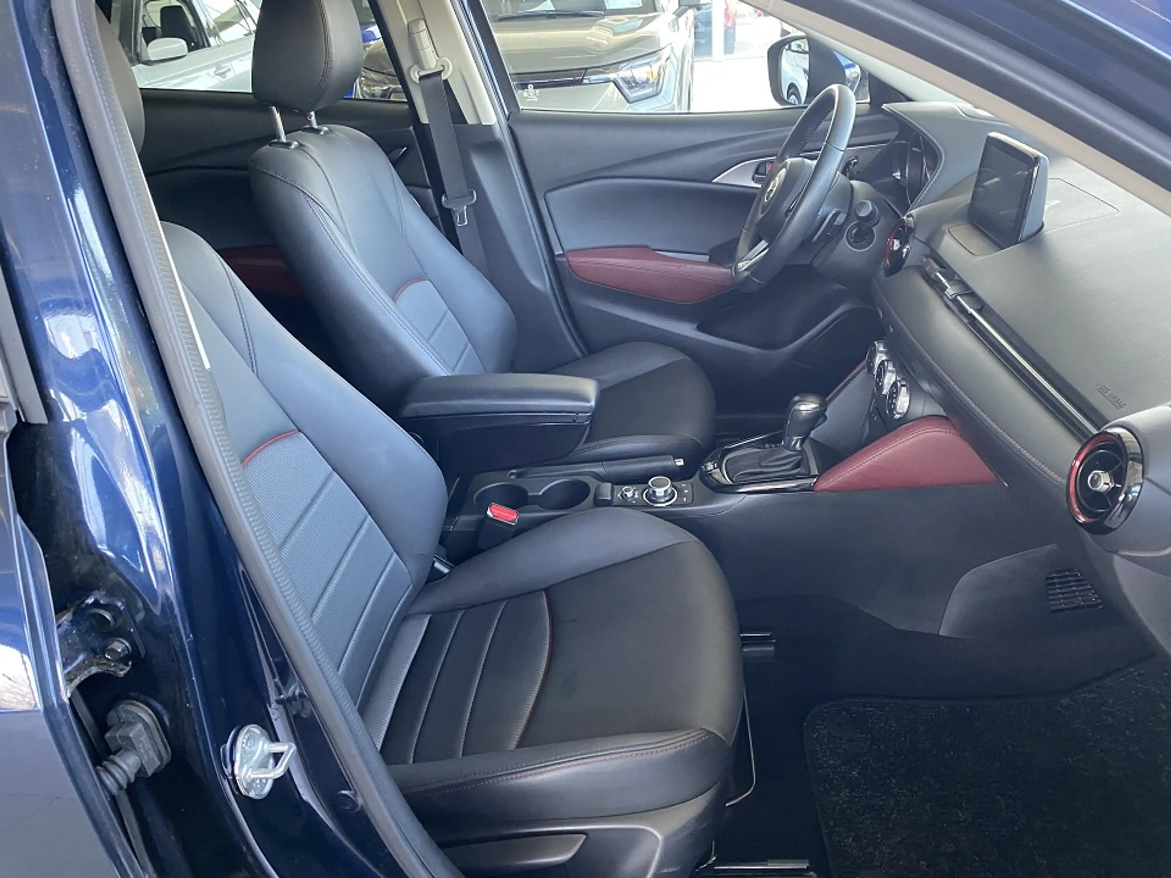 Mazda CX-3 2.0 Sports-Line AUTOMATIK NAVI KAM LED — photo 5
