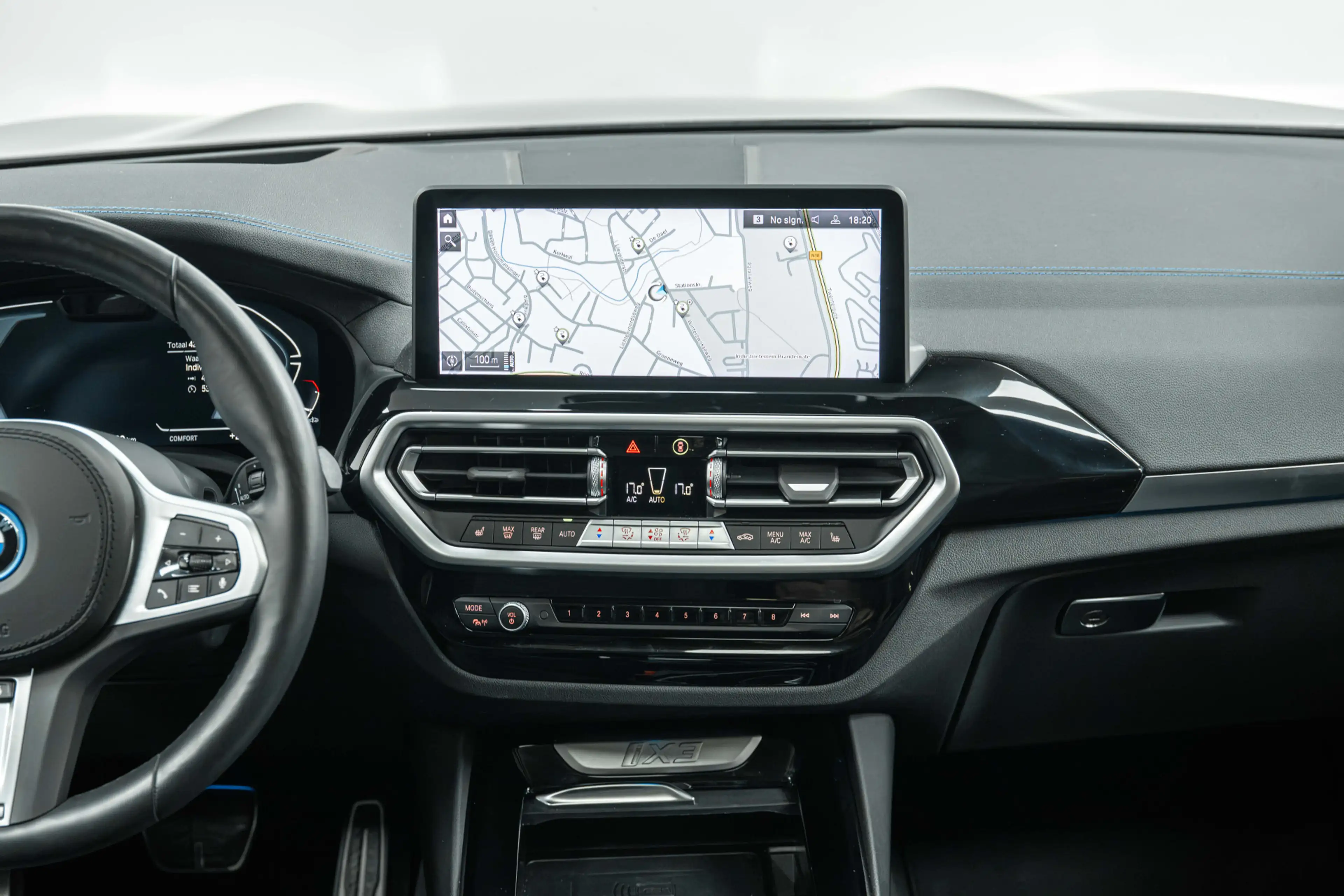 BMW iX3 High Executive M Sport / Trekhaak / Sportstoelen / — photo 9