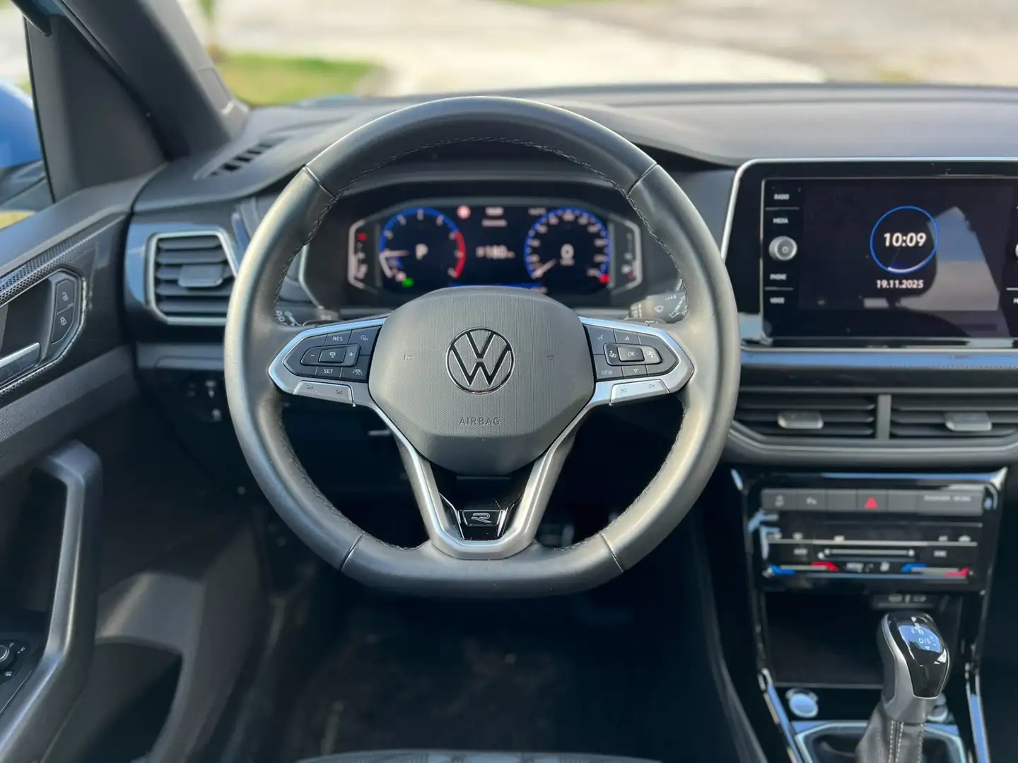 Volkswagen T-Cross .0 TSI R-Line 115cv DSG UNICOPROPRIETAR. ITALIANA Blu/Azzurro - 2