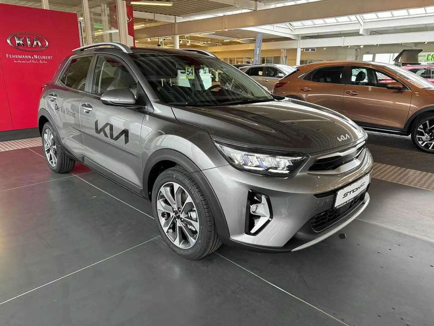 Kia Stonic 1.0T 48V Spirit TECH Gris - 2