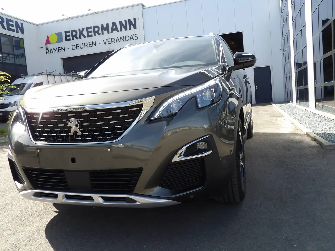 Peugeot 5008 1.2 PureTech GT Line Full led electrische memoryzetels, миниатюра 4