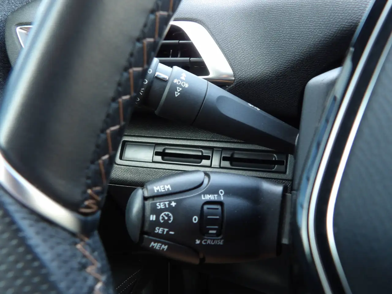 Peugeot 5008 1.2 PureTech GT Line Full led electrische memoryzetels, миниатюра 18