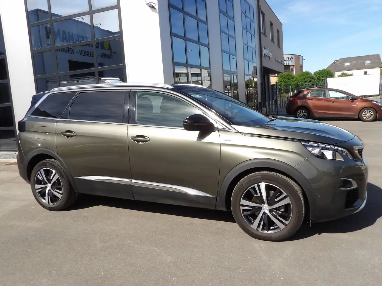 Peugeot 5008 1.2 PureTech GT Line Full led electrische memoryzetels, миниатюра 2