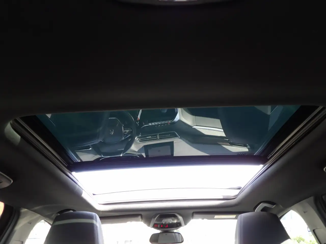Peugeot 5008 1.2 PureTech GT Line Full led electrische memoryzetels, миниатюра 6