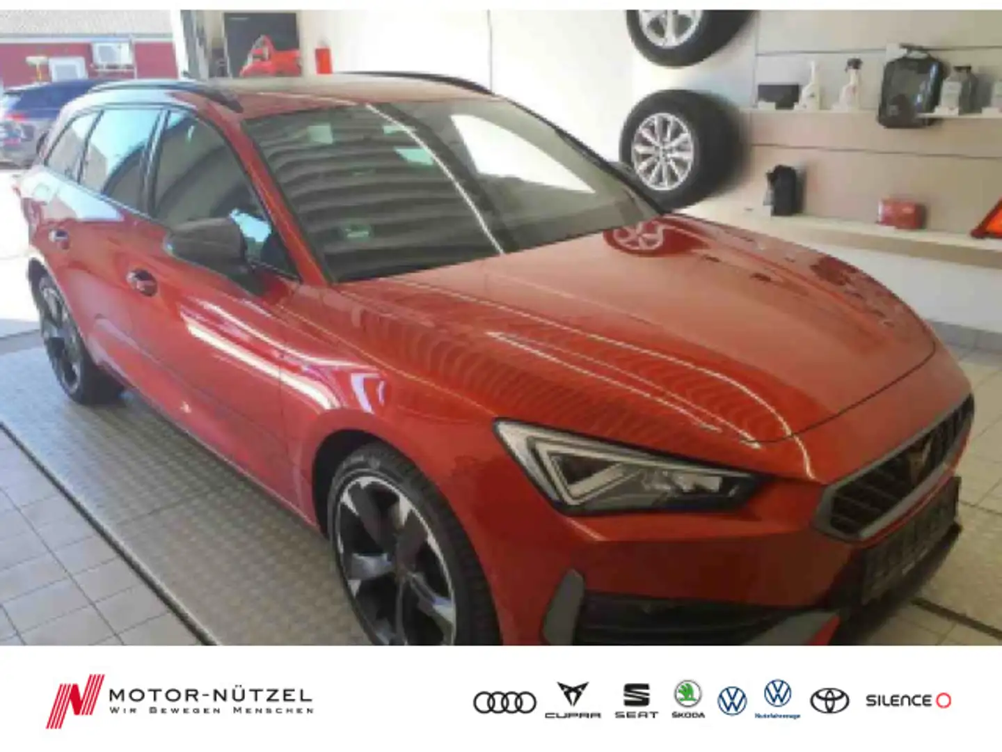 CUPRA Leon ST 1.4 e-HYBRID LED+NAVI+PANO+ACC+DAB+SHZ Rot - 1