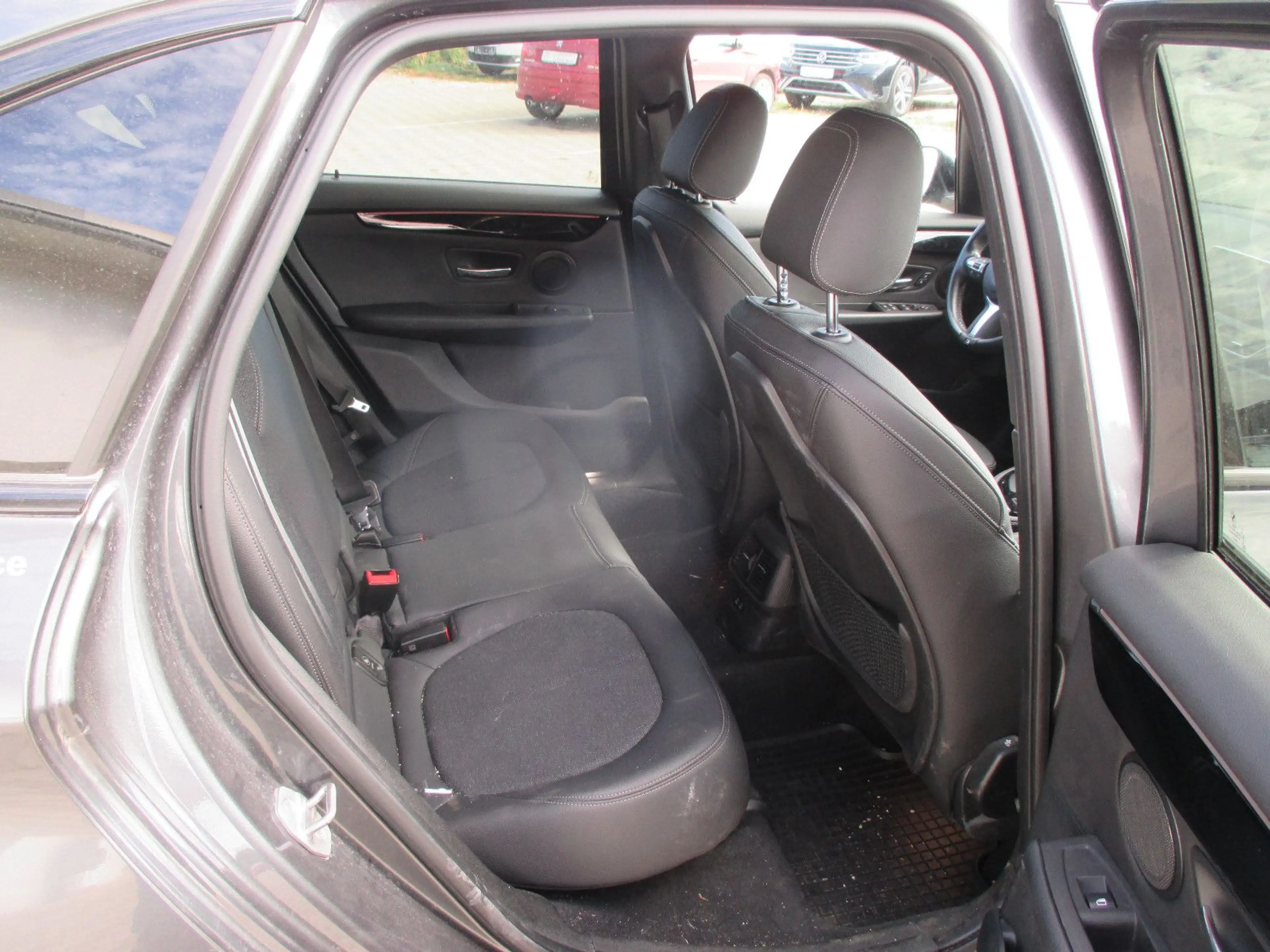 BMW 220 i Active Tourer  Autom. M Sport — photo 8