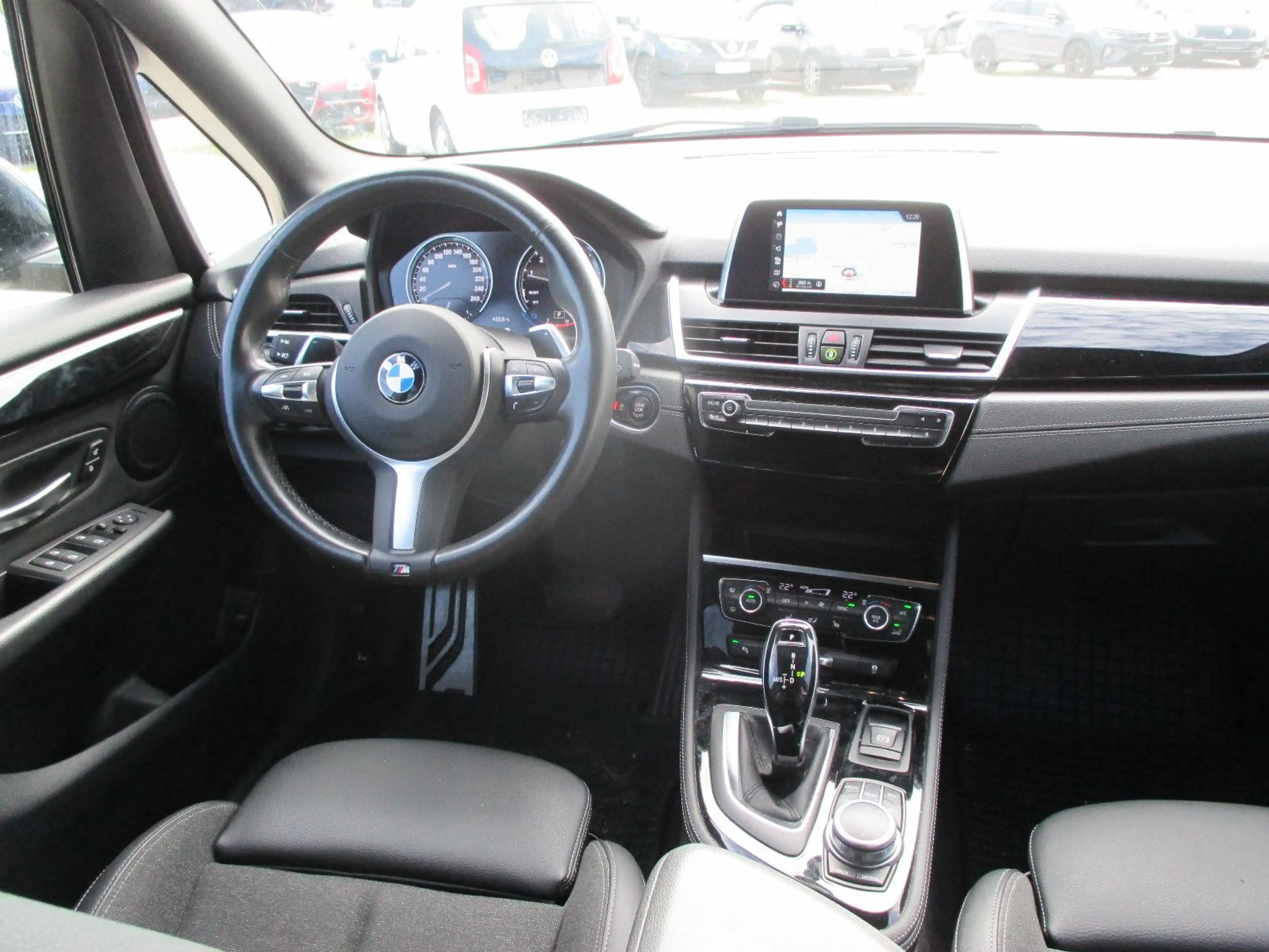 BMW 220 i Active Tourer  Autom. M Sport — photo 9