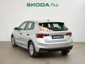 Skoda Fabia 1.0 MPI Essence 59kW Plateado - thumbnail 2