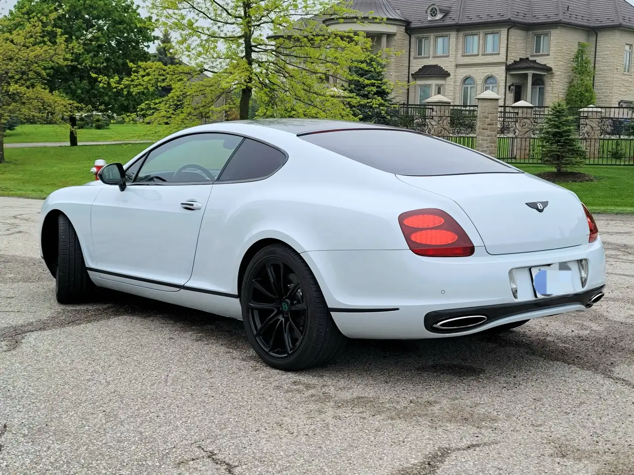 Bentley Continental Supersports снимка Bentley Continental Supersports