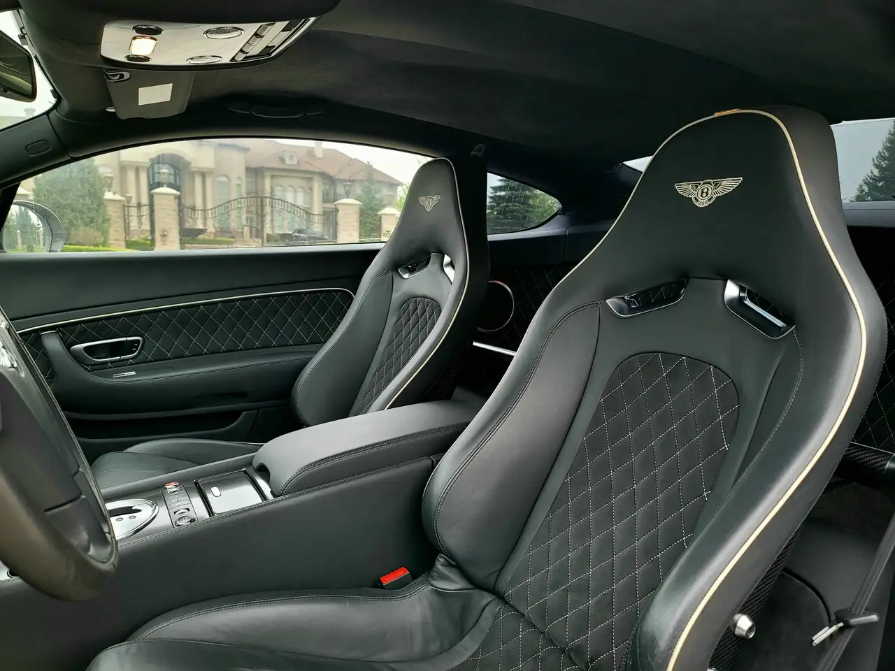 Bentley Continental Supersports снимка Bentley Continental Supersports