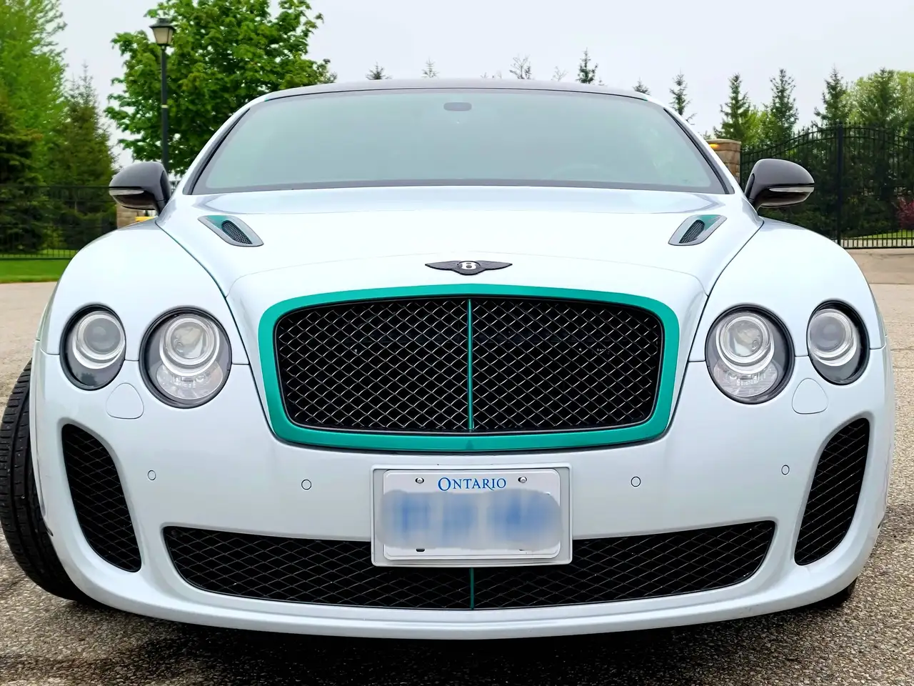 Bentley Continental Supersports снимка Bentley Continental Supersports